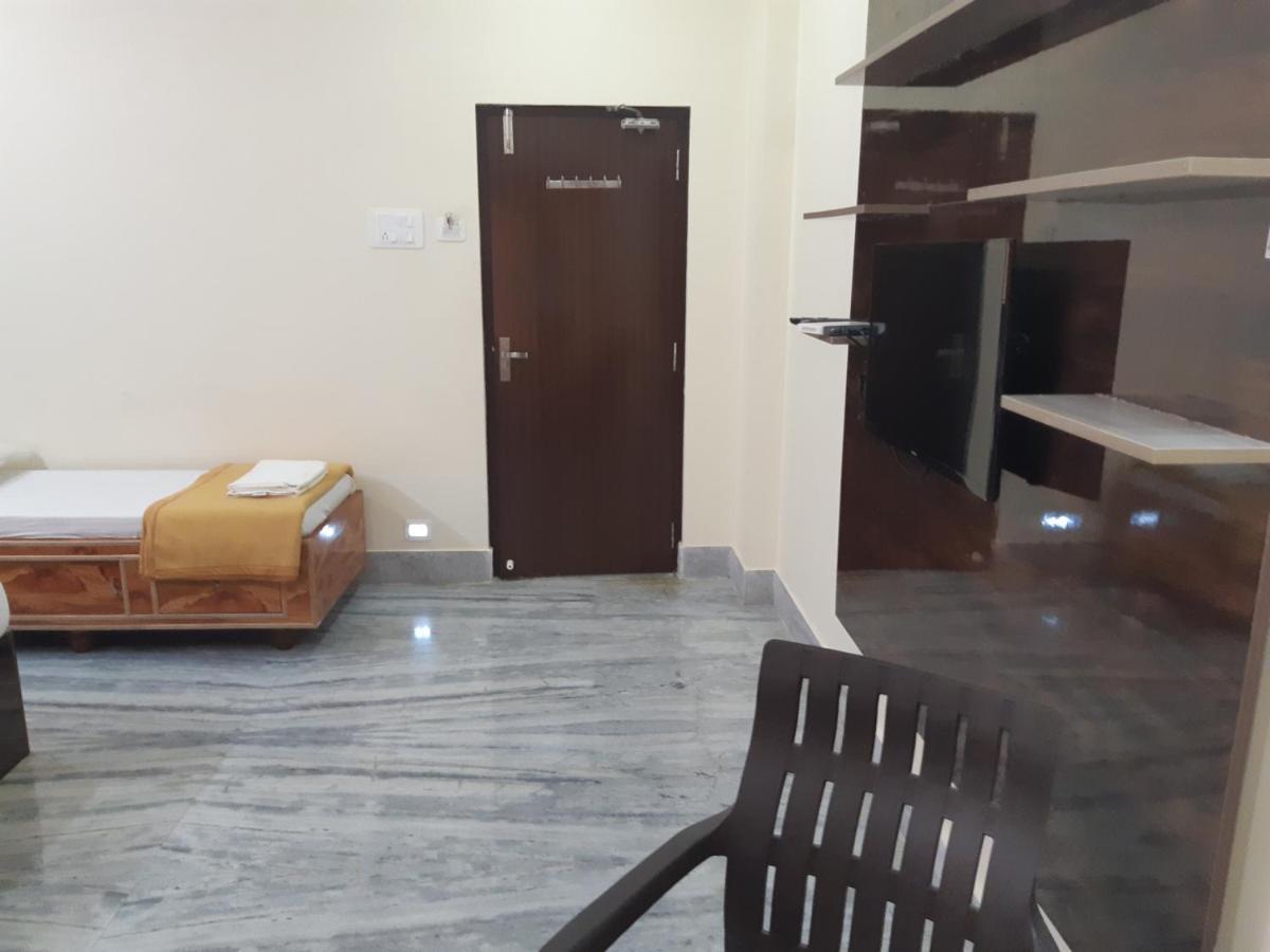 Devansh Bhanu Residency DBR Srikalahasti Dış mekan fotoğraf
