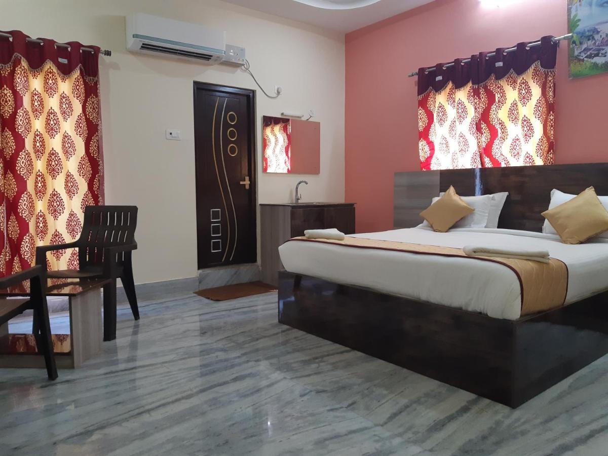 Devansh Bhanu Residency DBR Srikalahasti Dış mekan fotoğraf