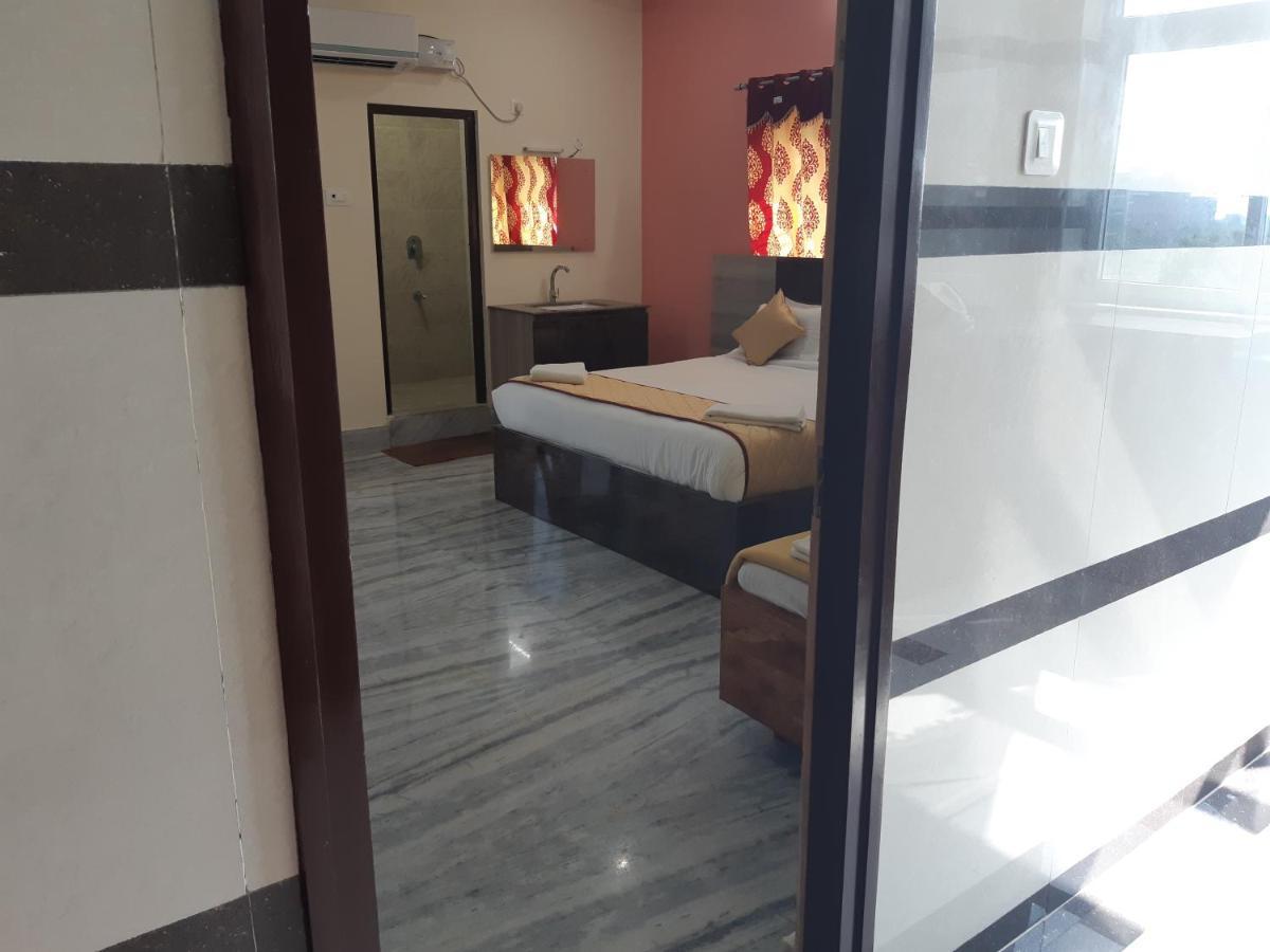Devansh Bhanu Residency DBR Srikalahasti Dış mekan fotoğraf